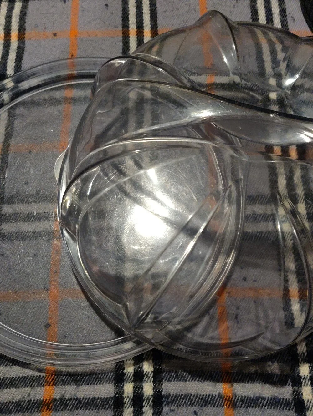 Nordic Ware Clear Dome Cake Cover - Built-in Handle And Slide Close Baked Goods